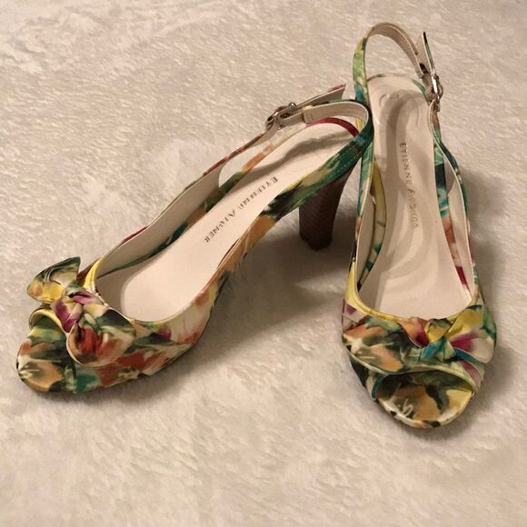 Etienne Aigner Floral Bow Slingback Pumps - Size 7.5M - Picture 1 of 8